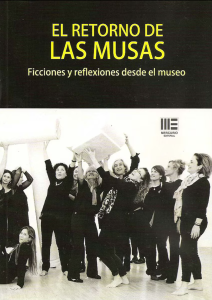 Imagen de un grupo de mujeres en una exposición artística.